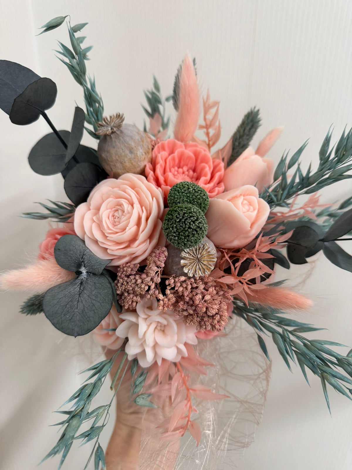 Bloemenboeket van sojawas - zalmroos