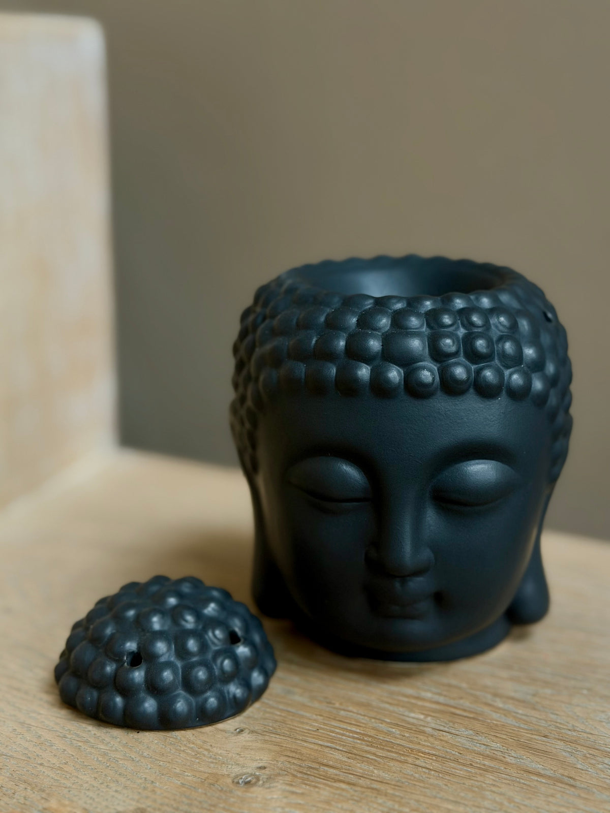 Black Buddha - wax burner