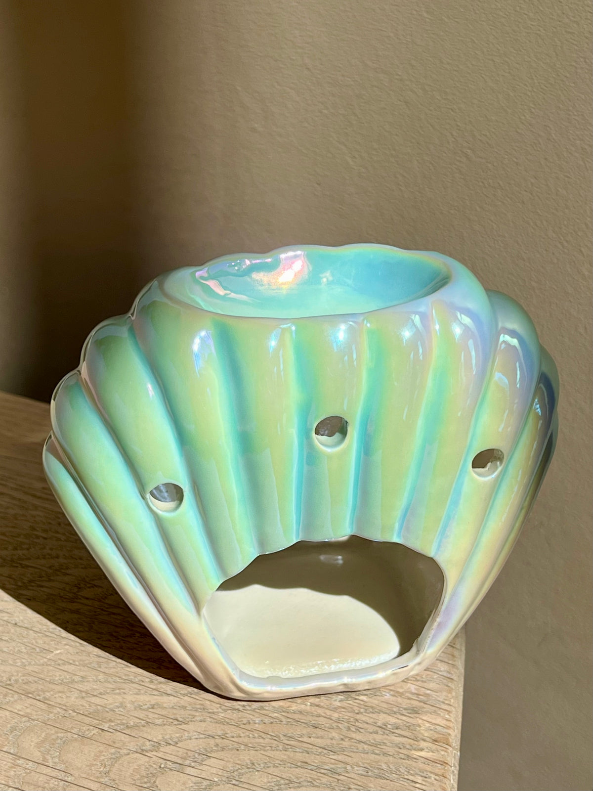 Shell Wax Burner