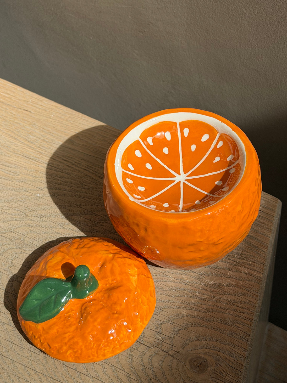 Orange waxbrander