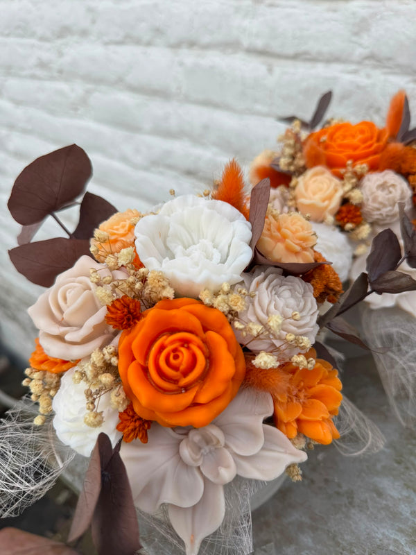 Bloemenboeket van sojawas - oranje