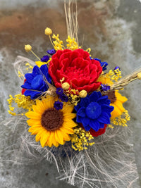 Bloemenboeket van sojawas - geel, blauw, rood