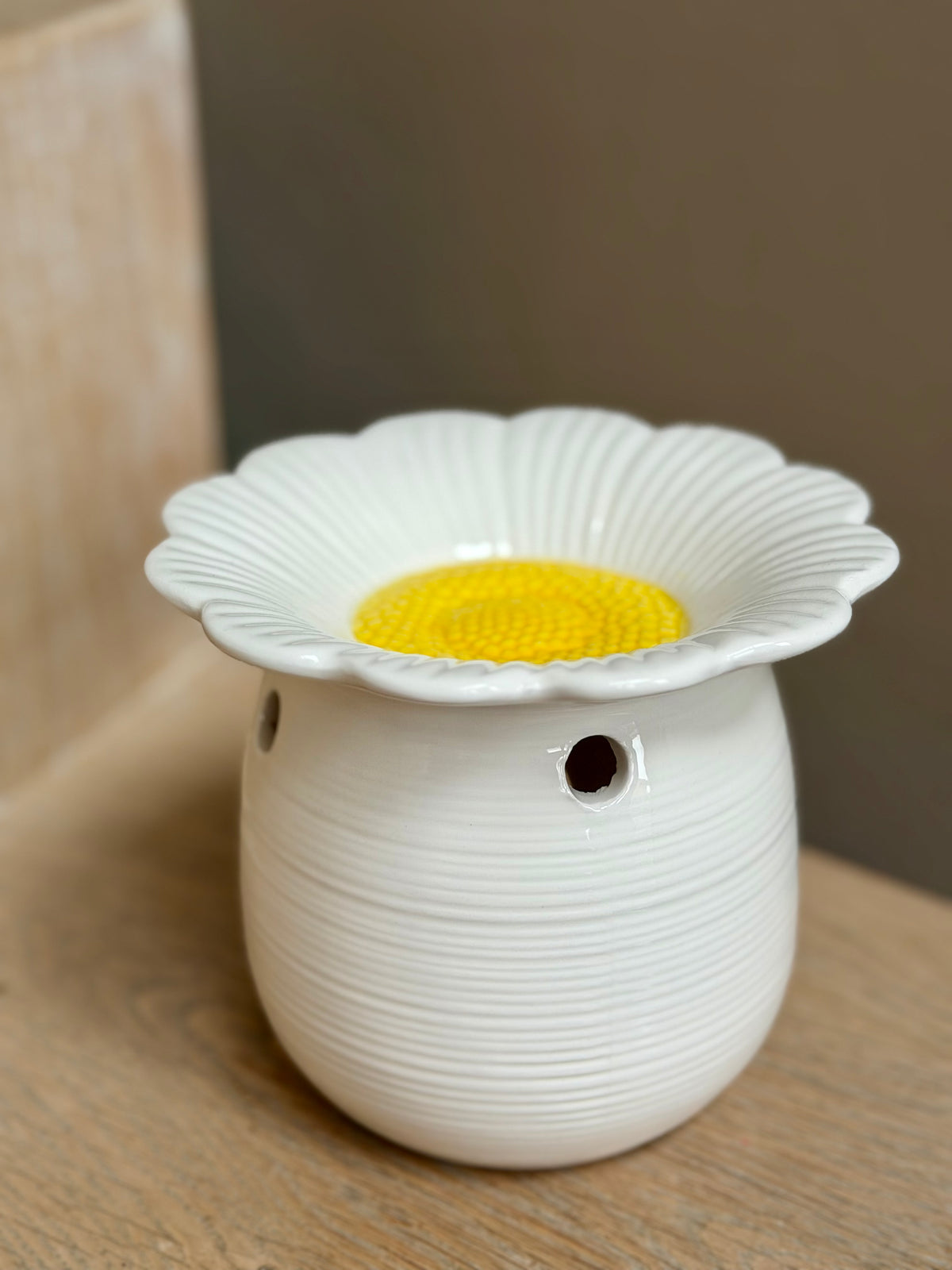 Daisy bloom - wax burner