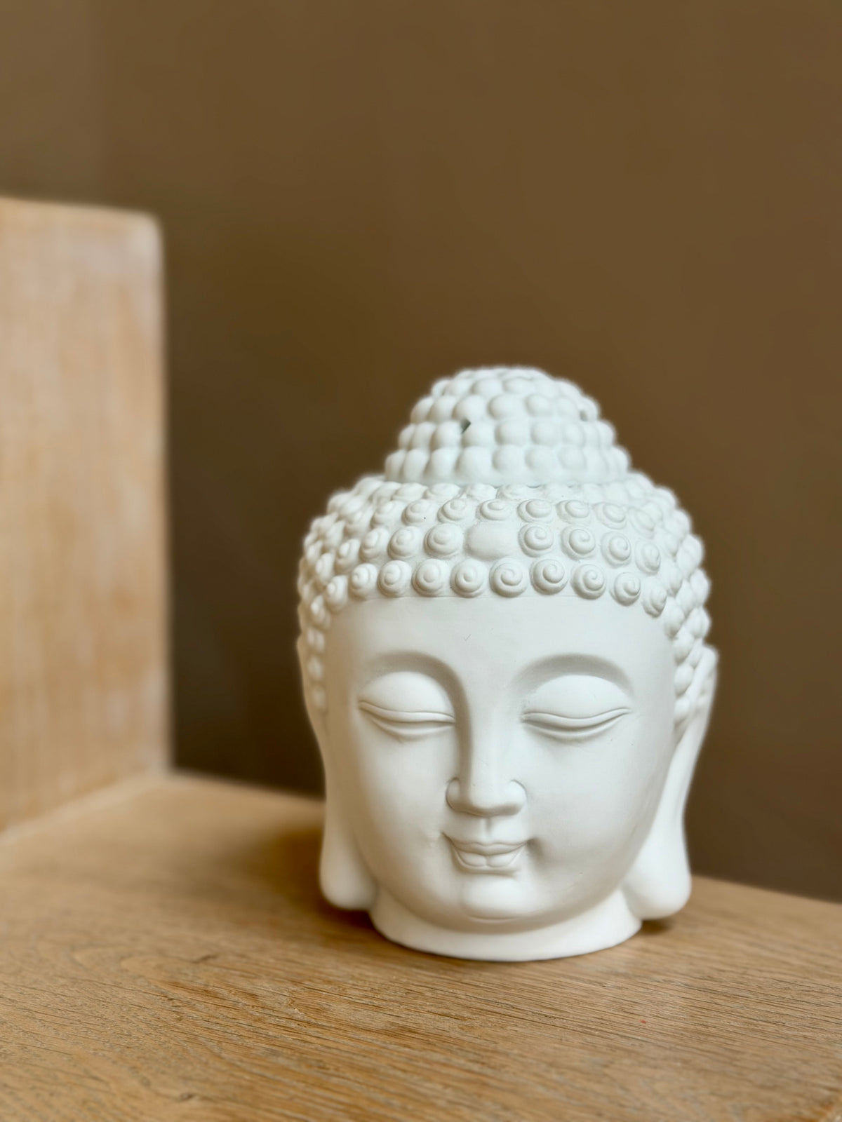 White Buddha - waxbrander