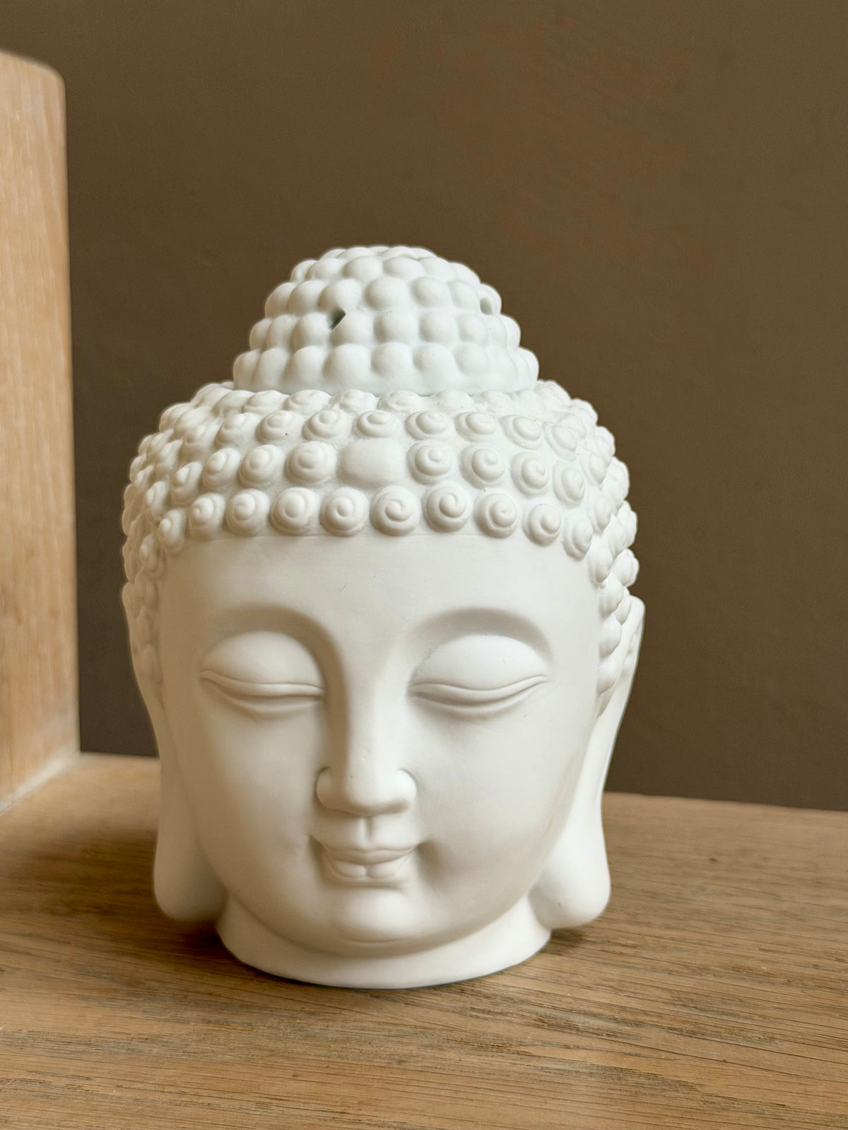 White Buddha - waxbrander