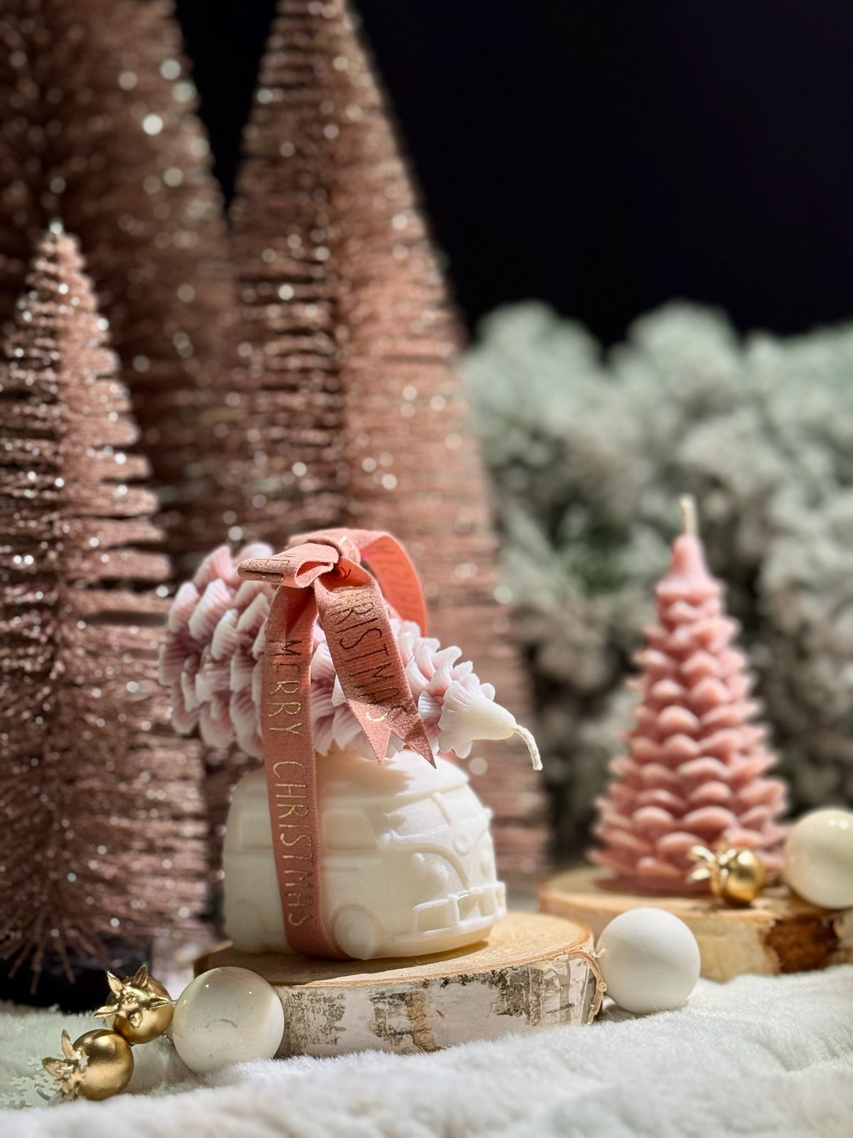 Santa’s Ride – Christmas VW Bus