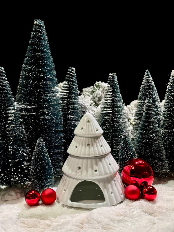 White Christmas Tree - waxbrander