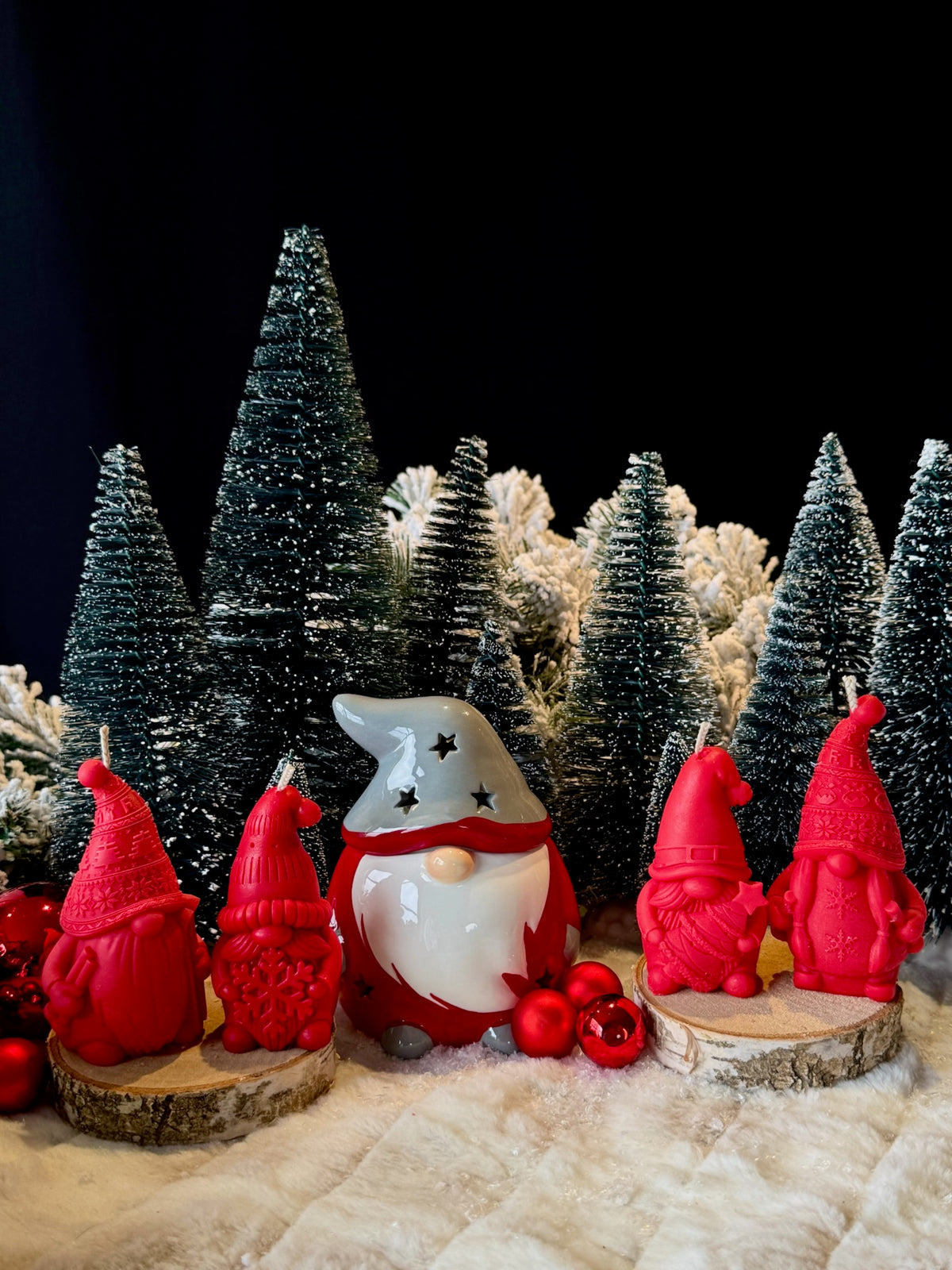 Les Gnomes d'Hiver – Set de 4 bougies gnomes de Noël