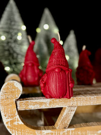 Snowy Scout (Gnome de Noël avec bâton et ski) - bougie
