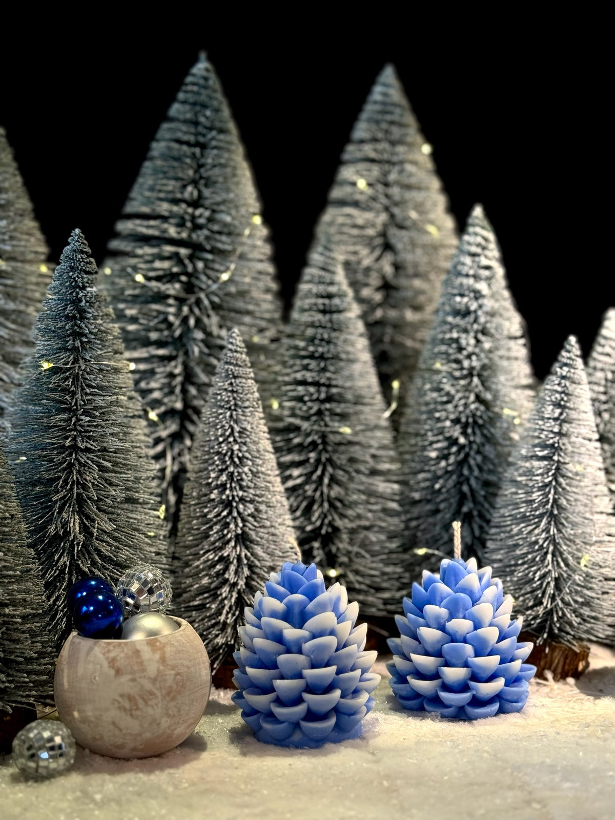 Pine cone candle
