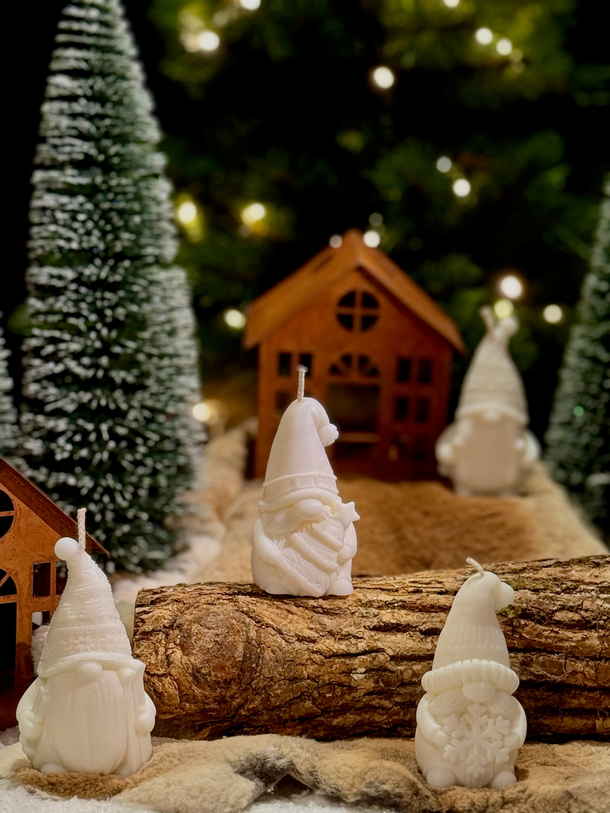 Les Gnomes d'Hiver – Set de 4 bougies gnomes de Noël