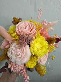 Soy wax flower bouquet - pastel yellow and light rose