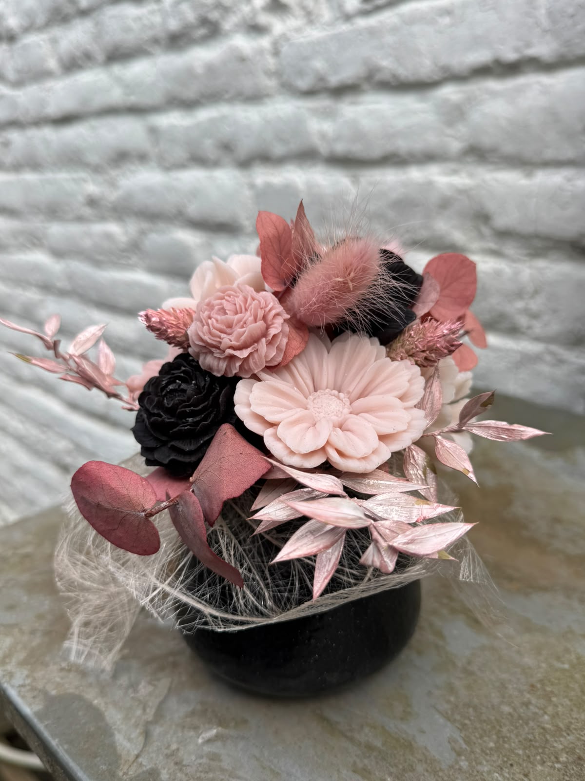 Bloemenboeket van sojawas - zwart & roos, small